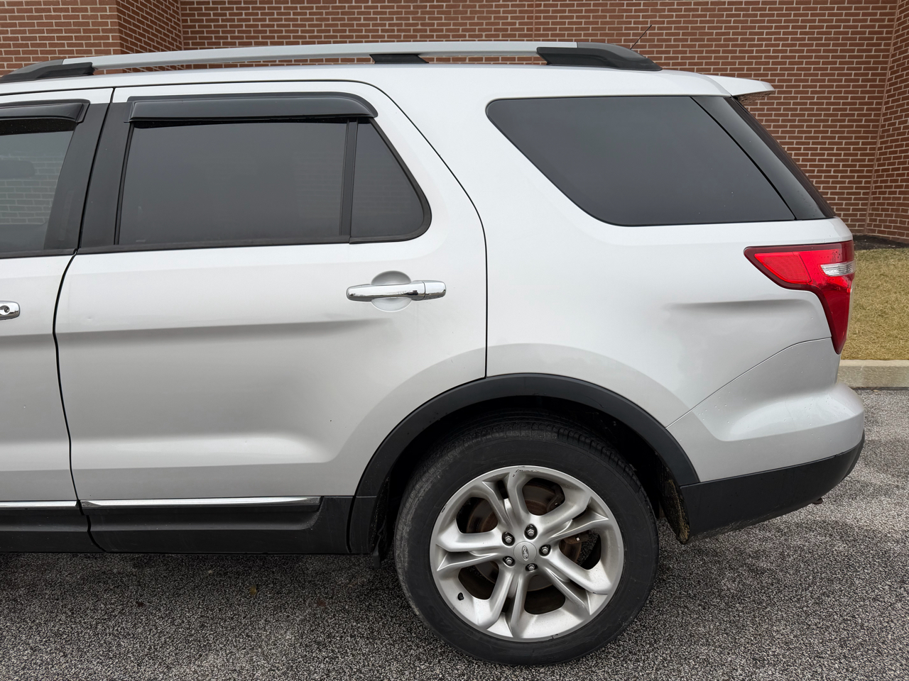 Ford Explorer  2014