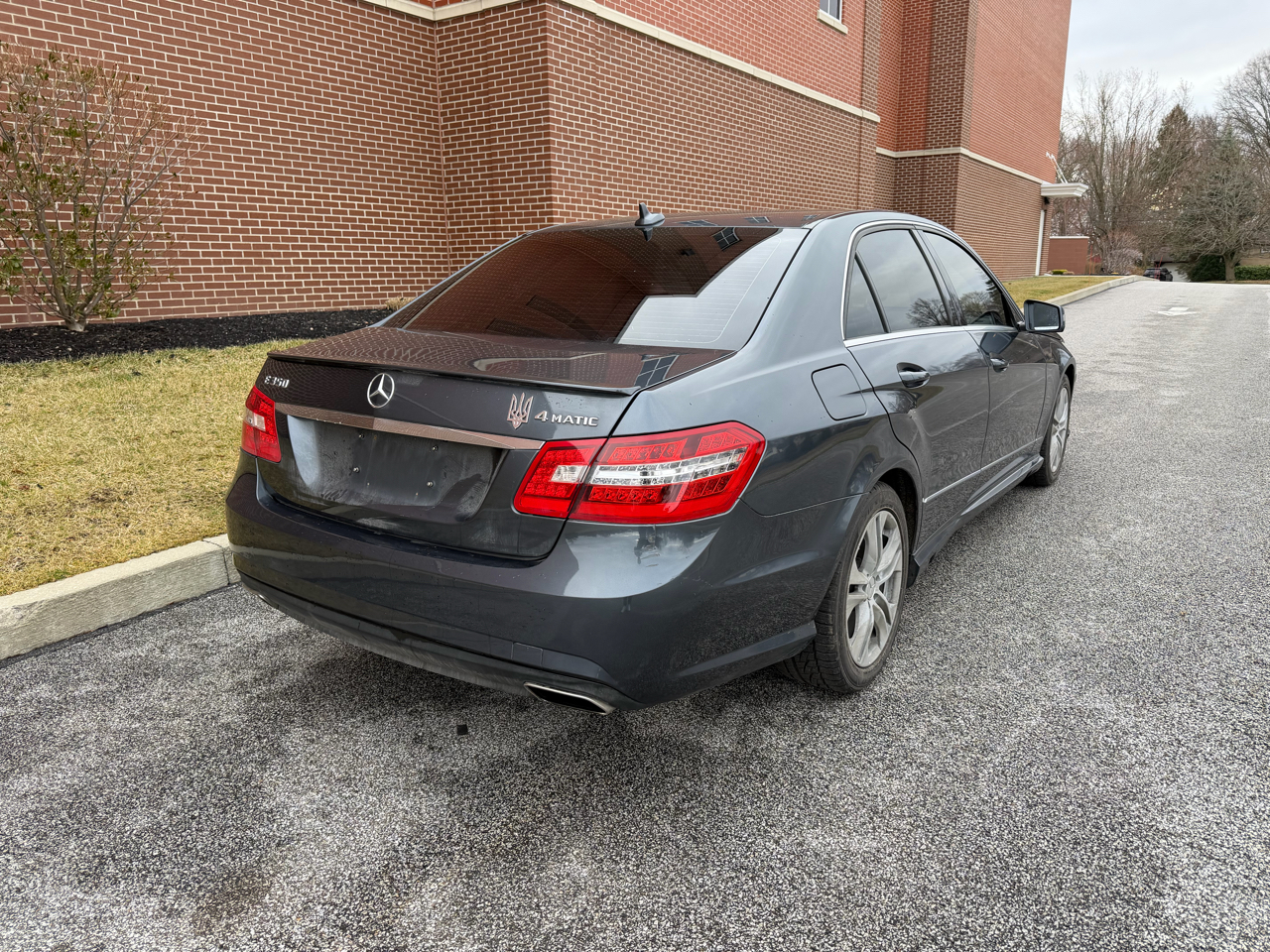 Mercedes-Benz E-Class  2013