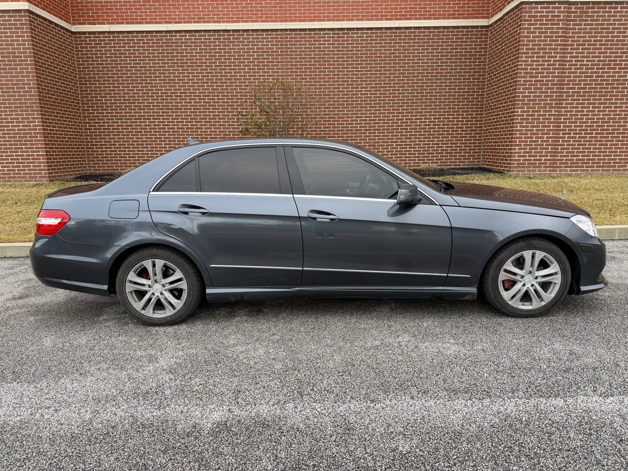 Mercedes-Benz E-Class  2013