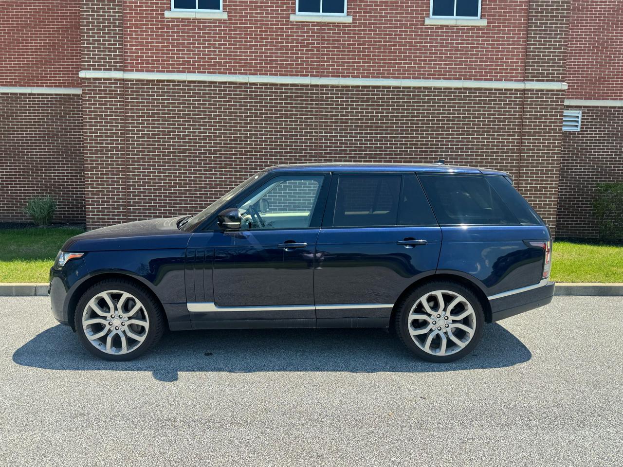 Land Rover Range Rover 4WD 4dr Supercharged 2016