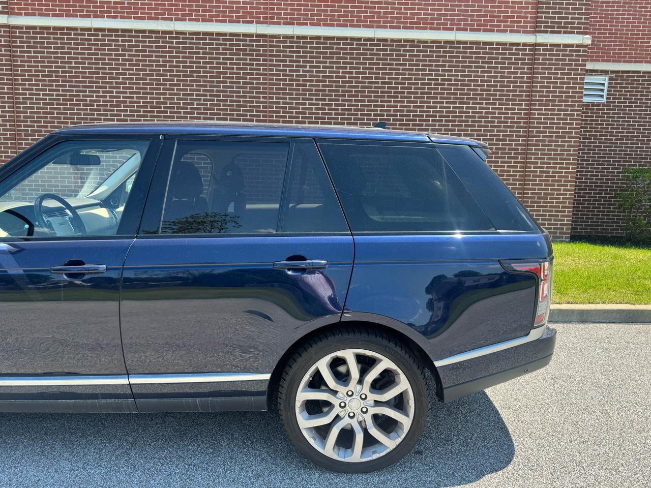 Land Rover Range Rover 4WD 4dr Supercharged 2016