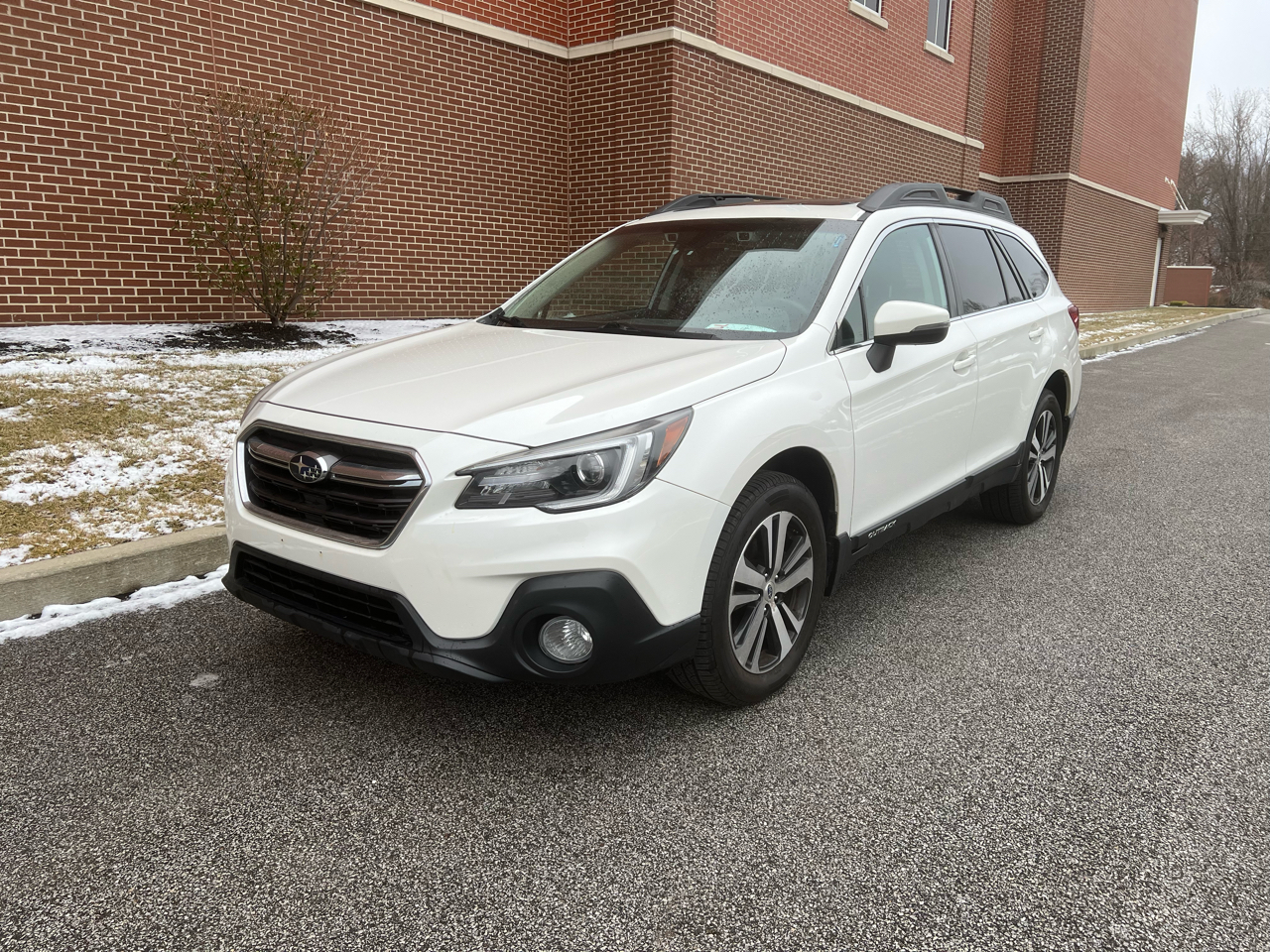 Subaru Outback  2018