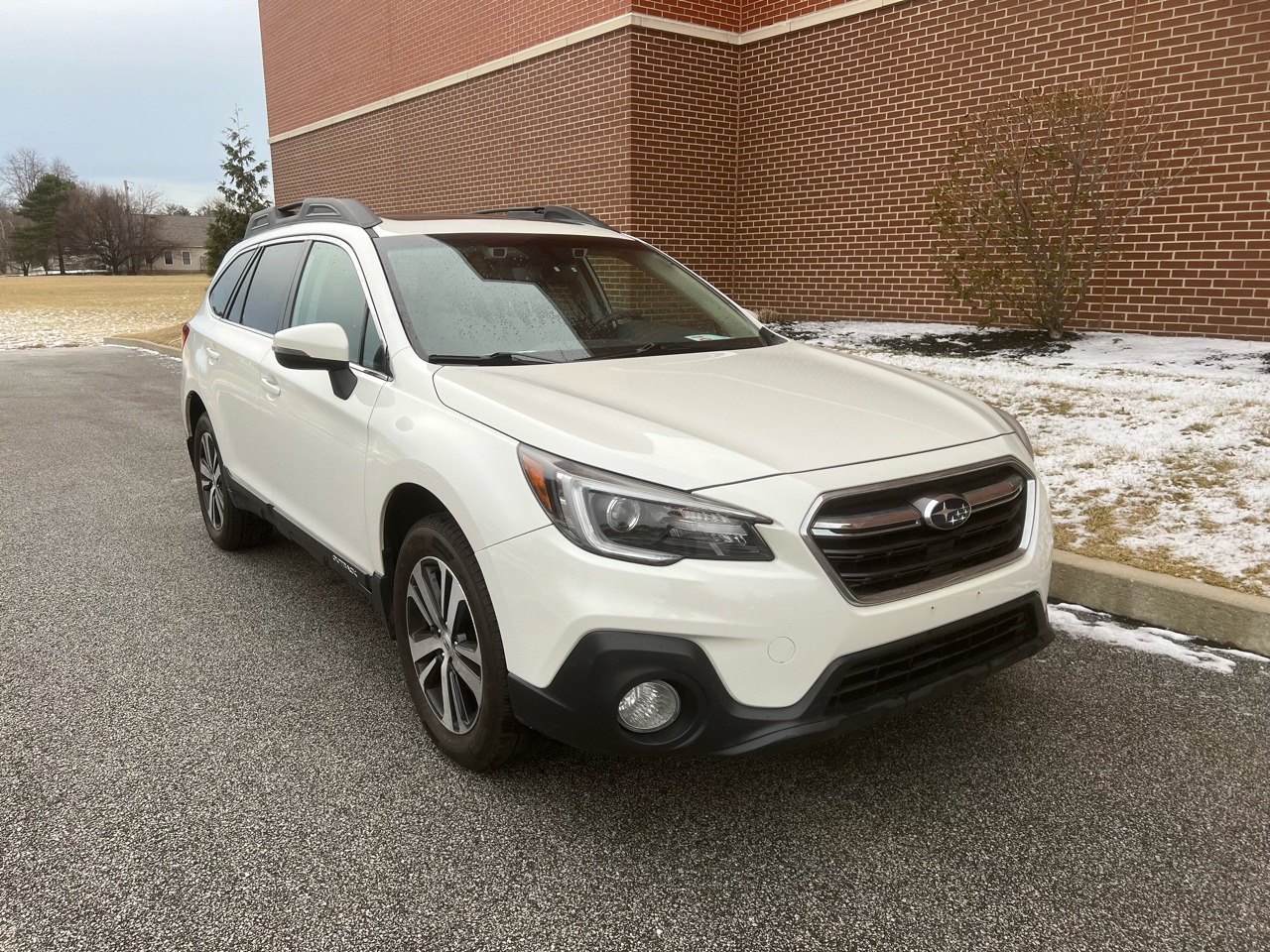 Subaru Outback  2018