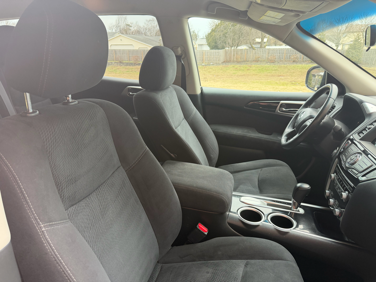 Nissan Pathfinder  2014