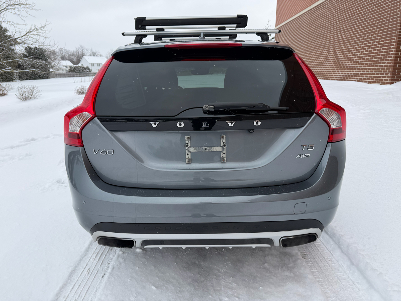 Volvo V60 Cross Country  2018