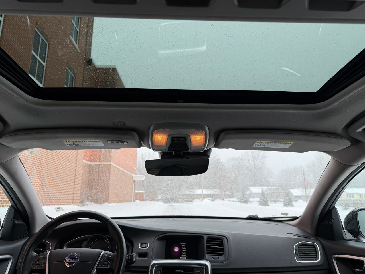 Volvo V60 Cross Country  2018