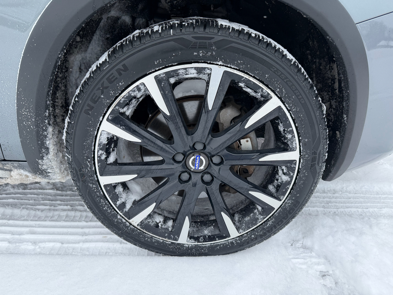 Volvo V60 Cross Country  2018