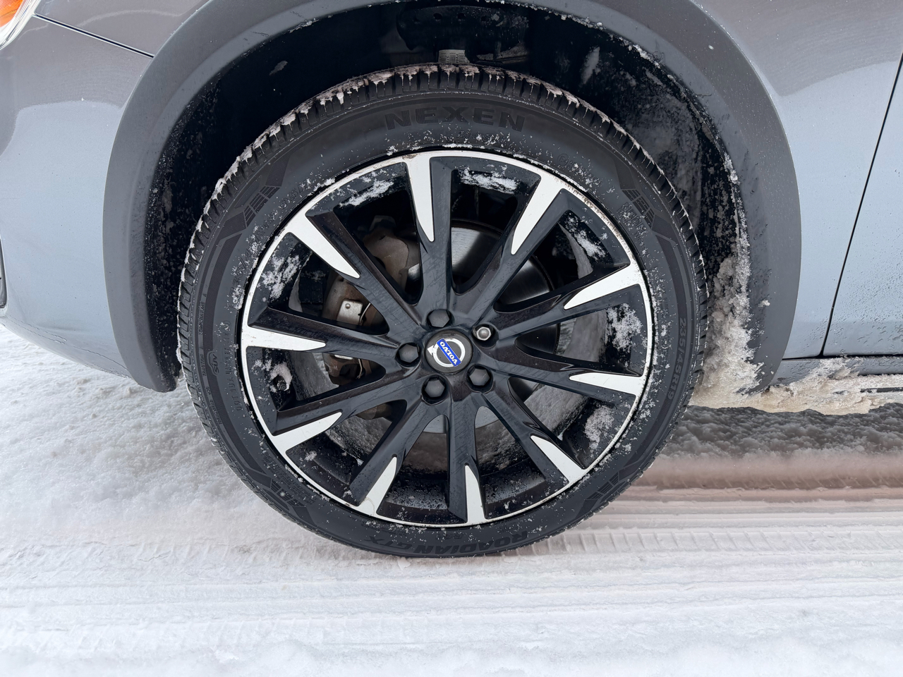 Volvo V60 Cross Country  2018