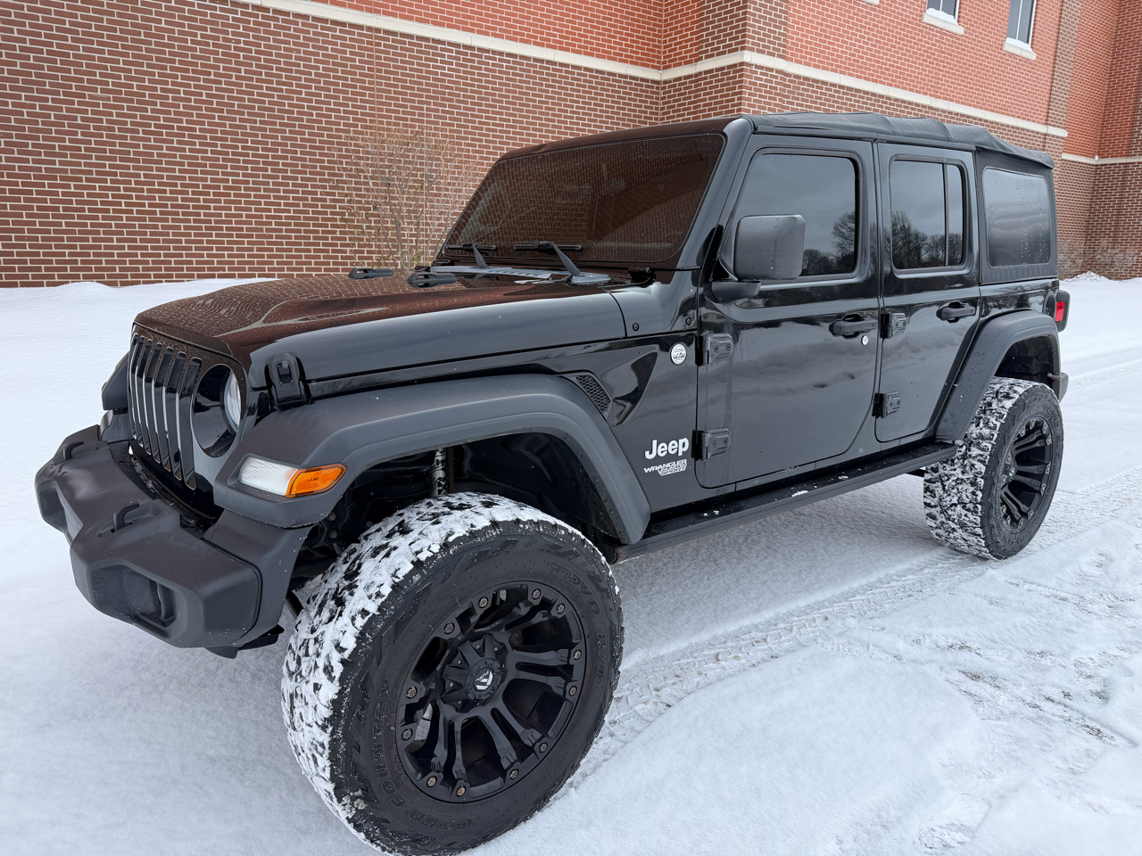 Jeep Wrangler  2018