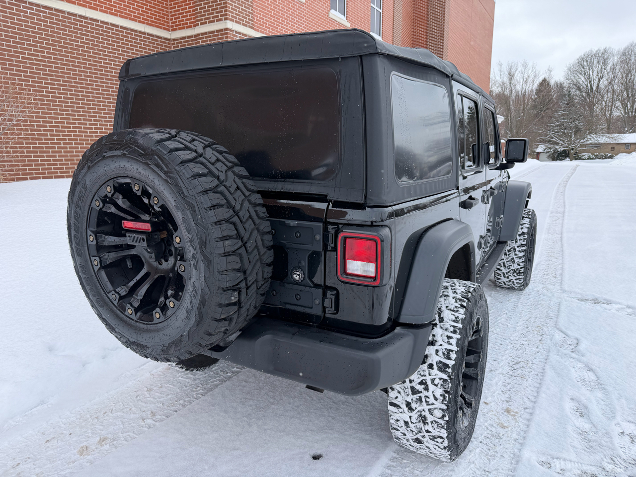 Jeep Wrangler  2018