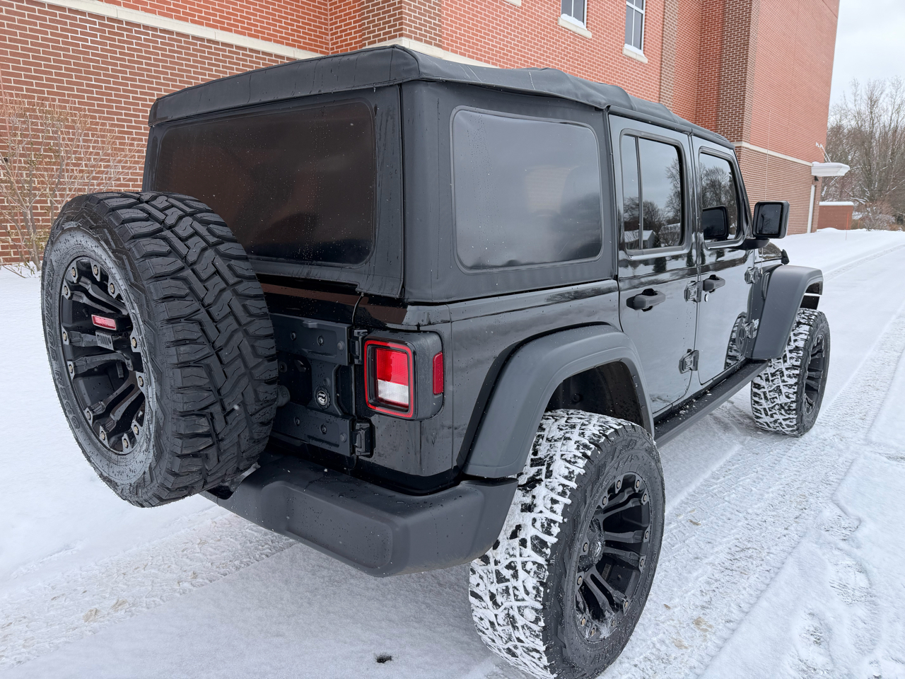Jeep Wrangler  2018