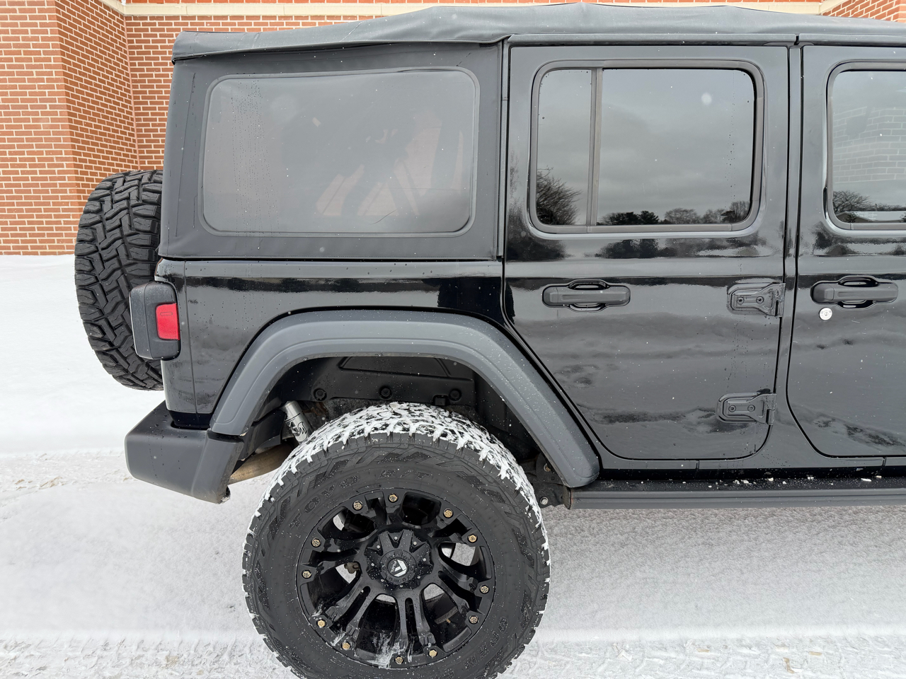 Jeep Wrangler  2018