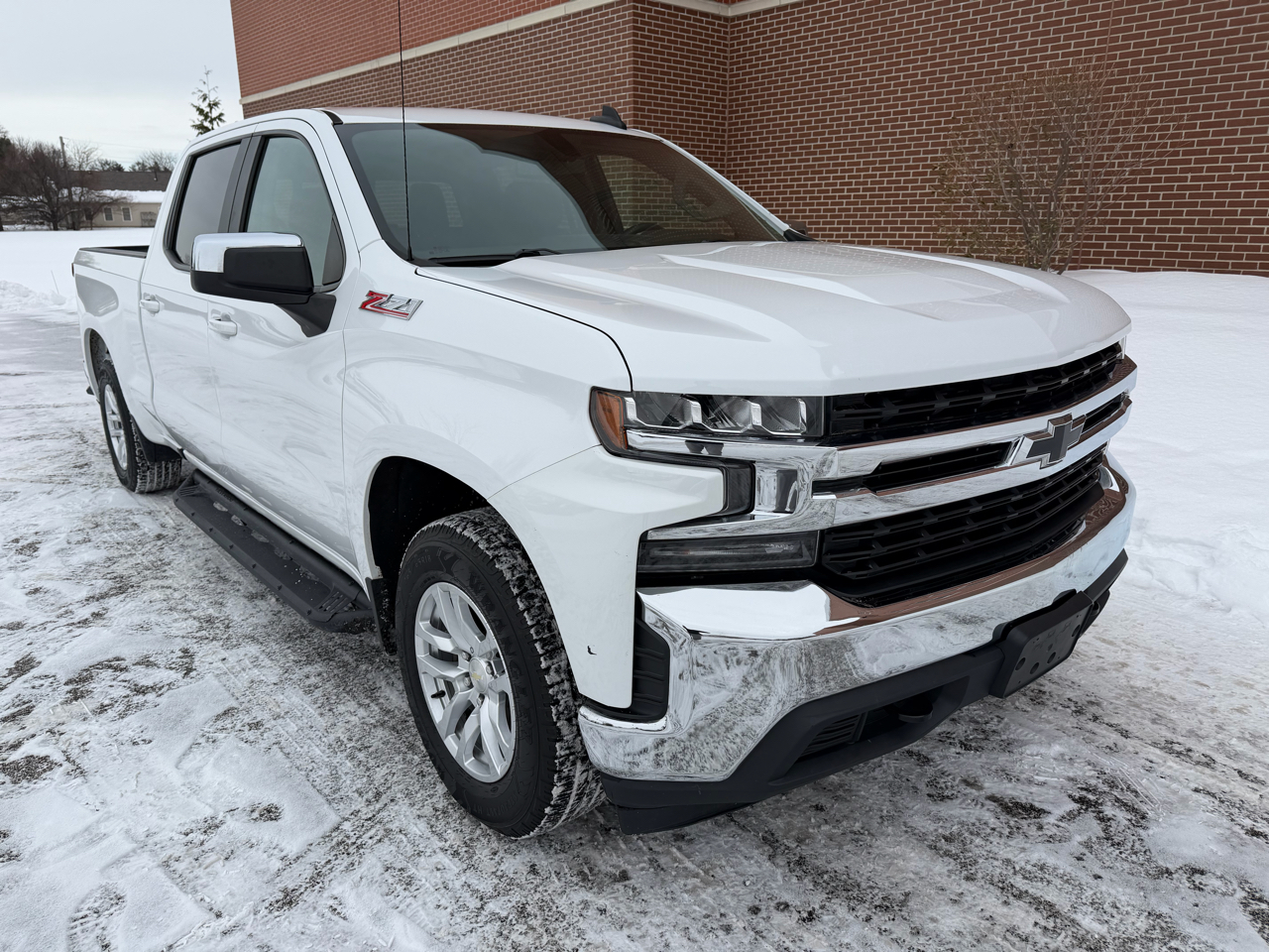 Chevrolet Silverado 1500 Crew Cab Crew Cab 143.5" WB 4WD LT 2019