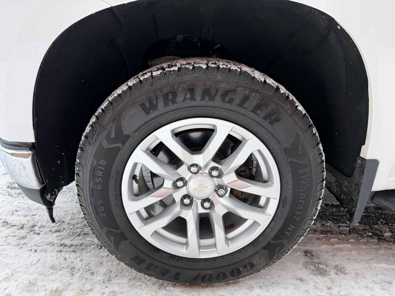 Chevrolet Silverado 1500 Crew Cab Crew Cab 143.5" WB 4WD LT 2019