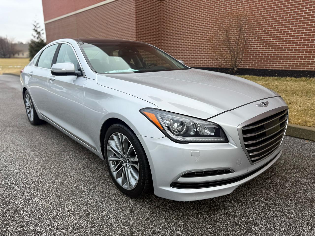 Hyundai Genesis  2015