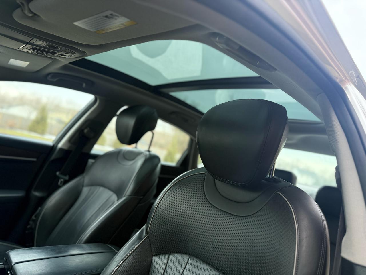 Hyundai Genesis  2015