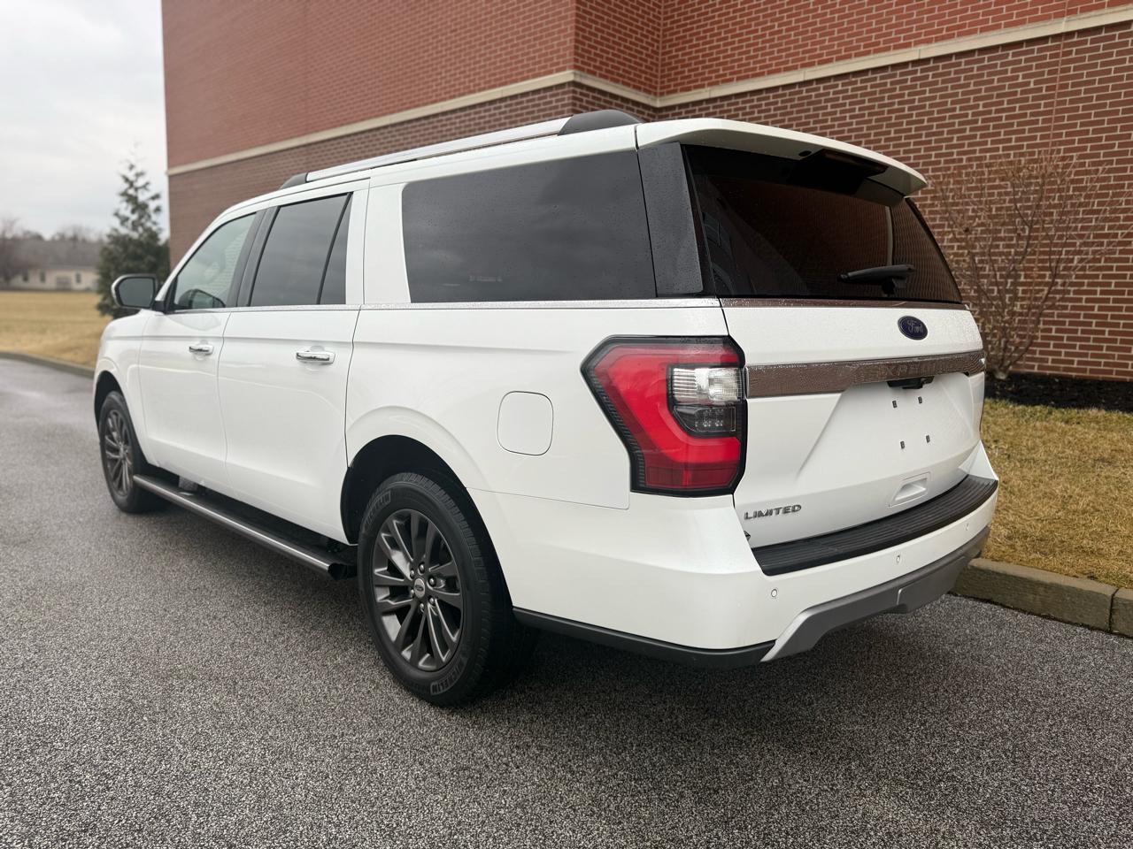Ford Expedition  2020