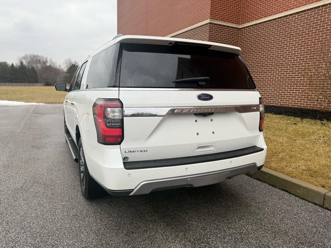 Ford Expedition  2020
