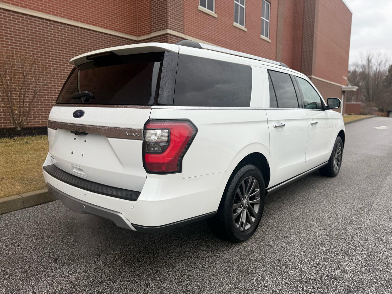 Ford Expedition  2020