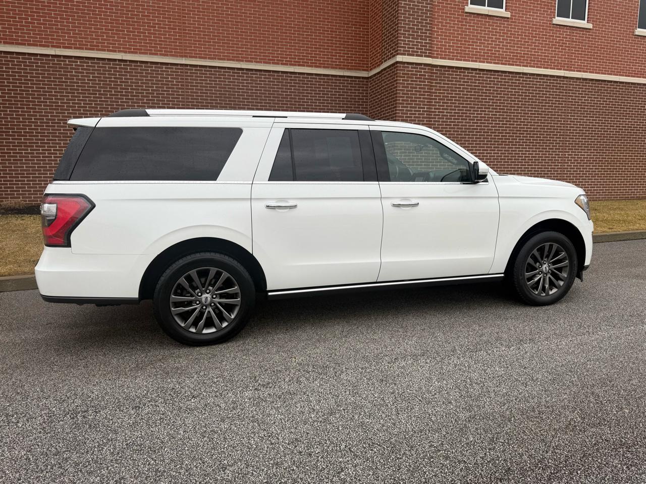 Ford Expedition  2020