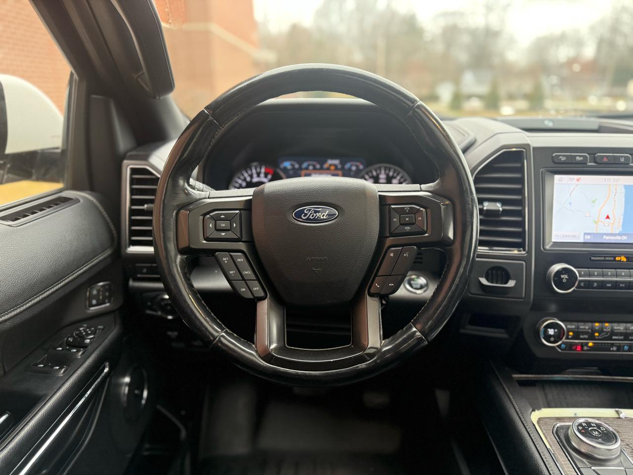 Ford Expedition  2020