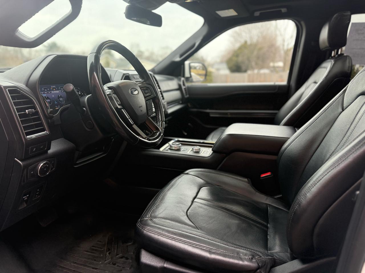 Ford Expedition  2020