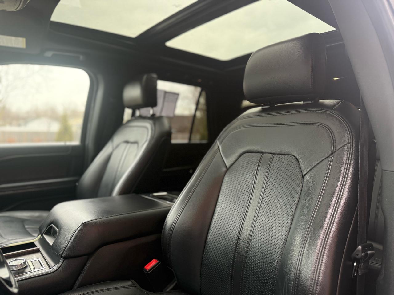 Ford Expedition  2020