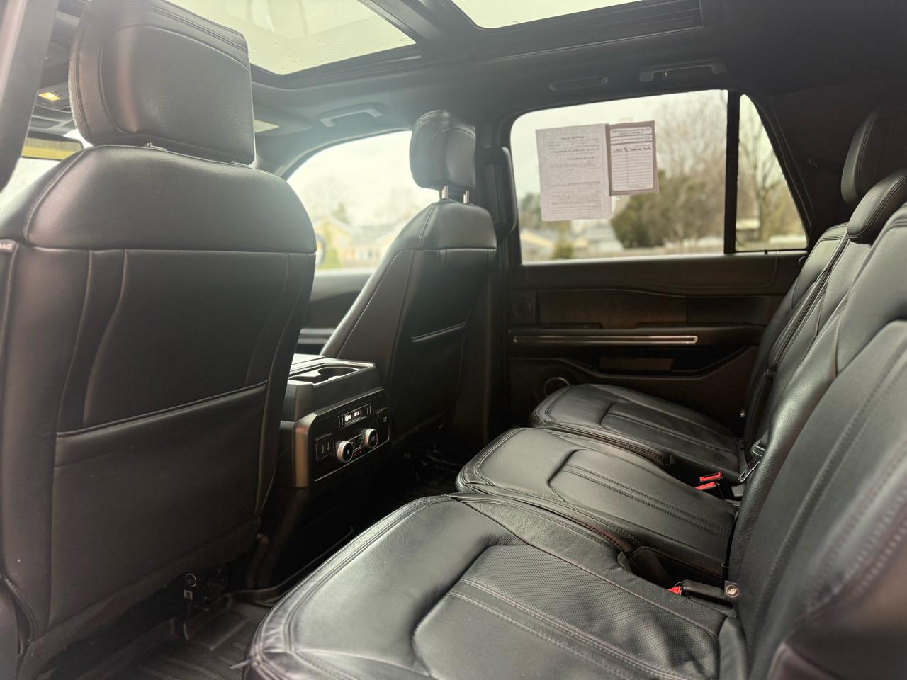 Ford Expedition  2020