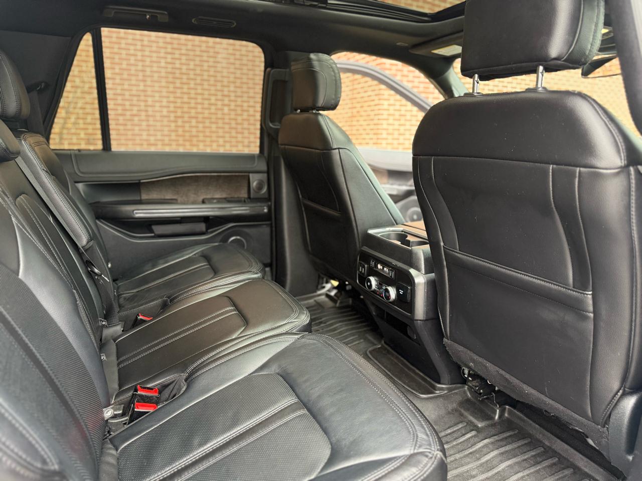 Ford Expedition  2020