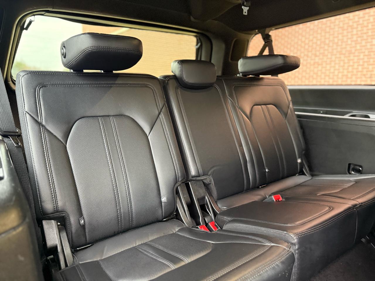 Ford Expedition  2020