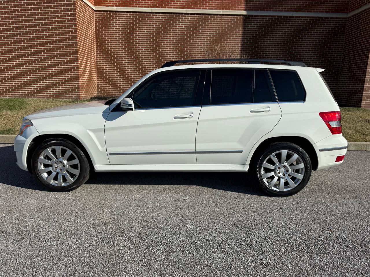 Mercedes-Benz GLK-Class  2011