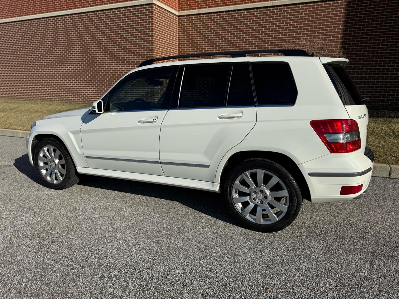 Mercedes-Benz GLK-Class  2011