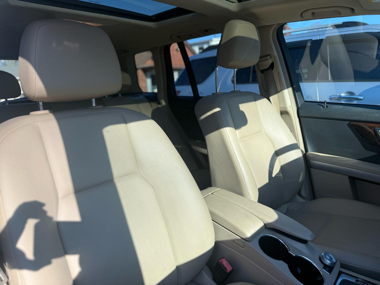 Mercedes-Benz GLK-Class  2011