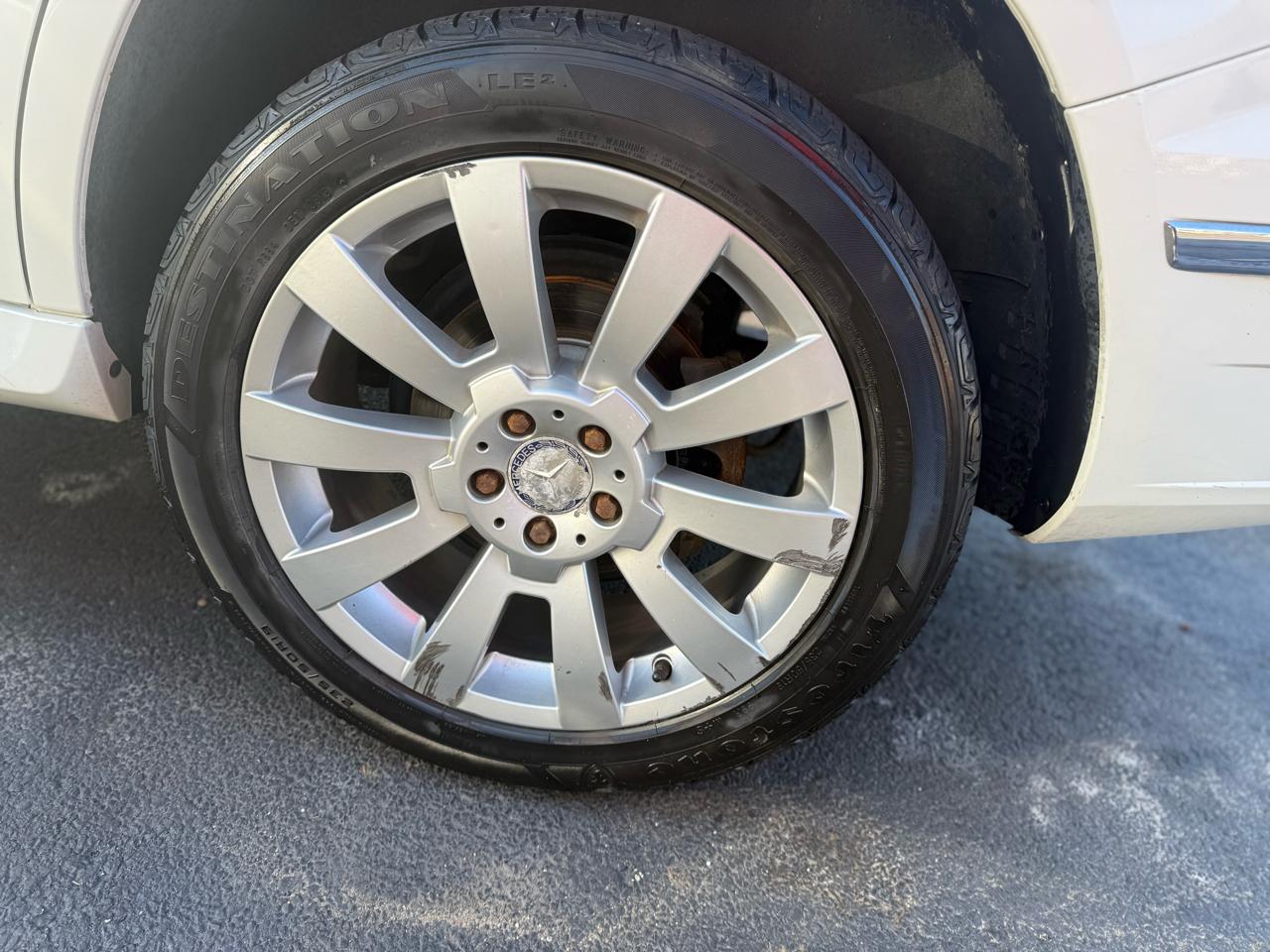 Mercedes-Benz GLK-Class  2011