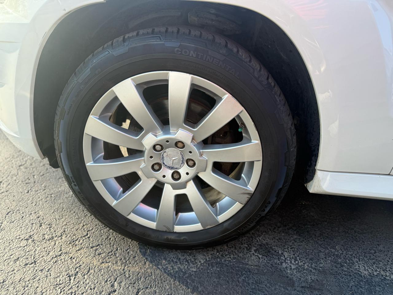 Mercedes-Benz GLK-Class  2011