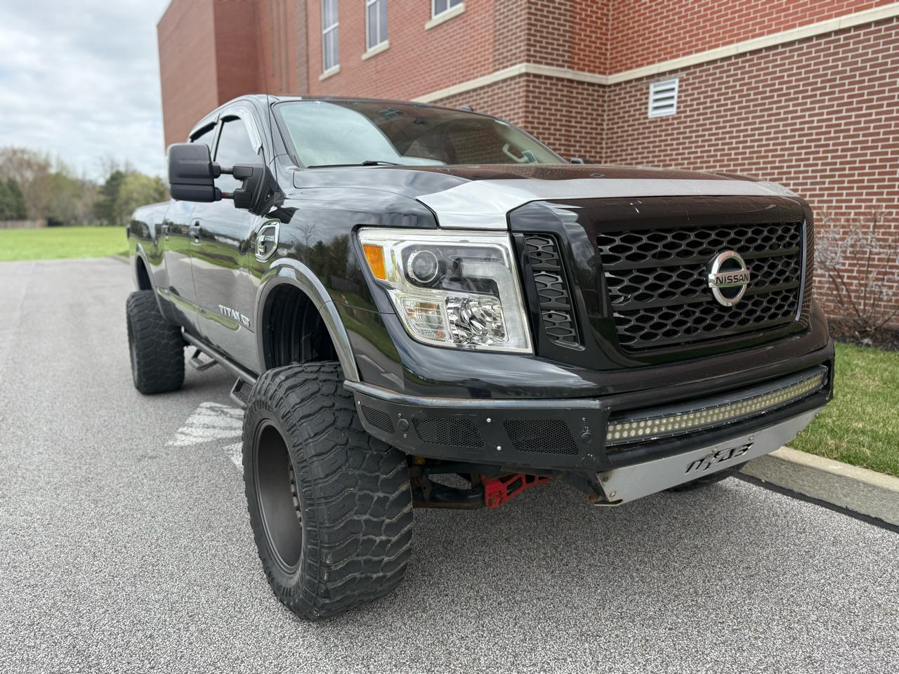 Nissan Titan XD  2017