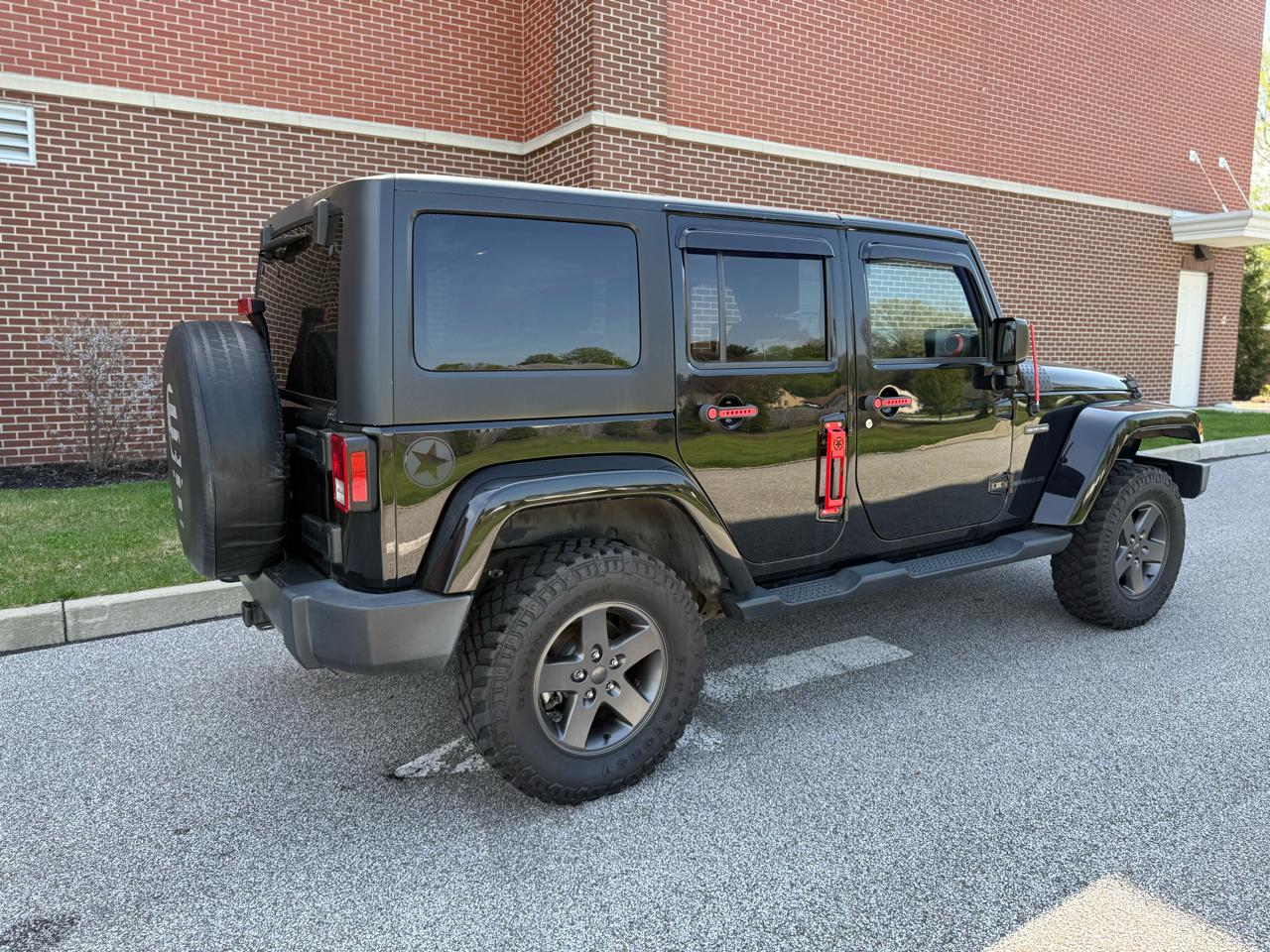 Jeep Wrangler 4WD 4dr Freedom *Ltd Avail* 2016