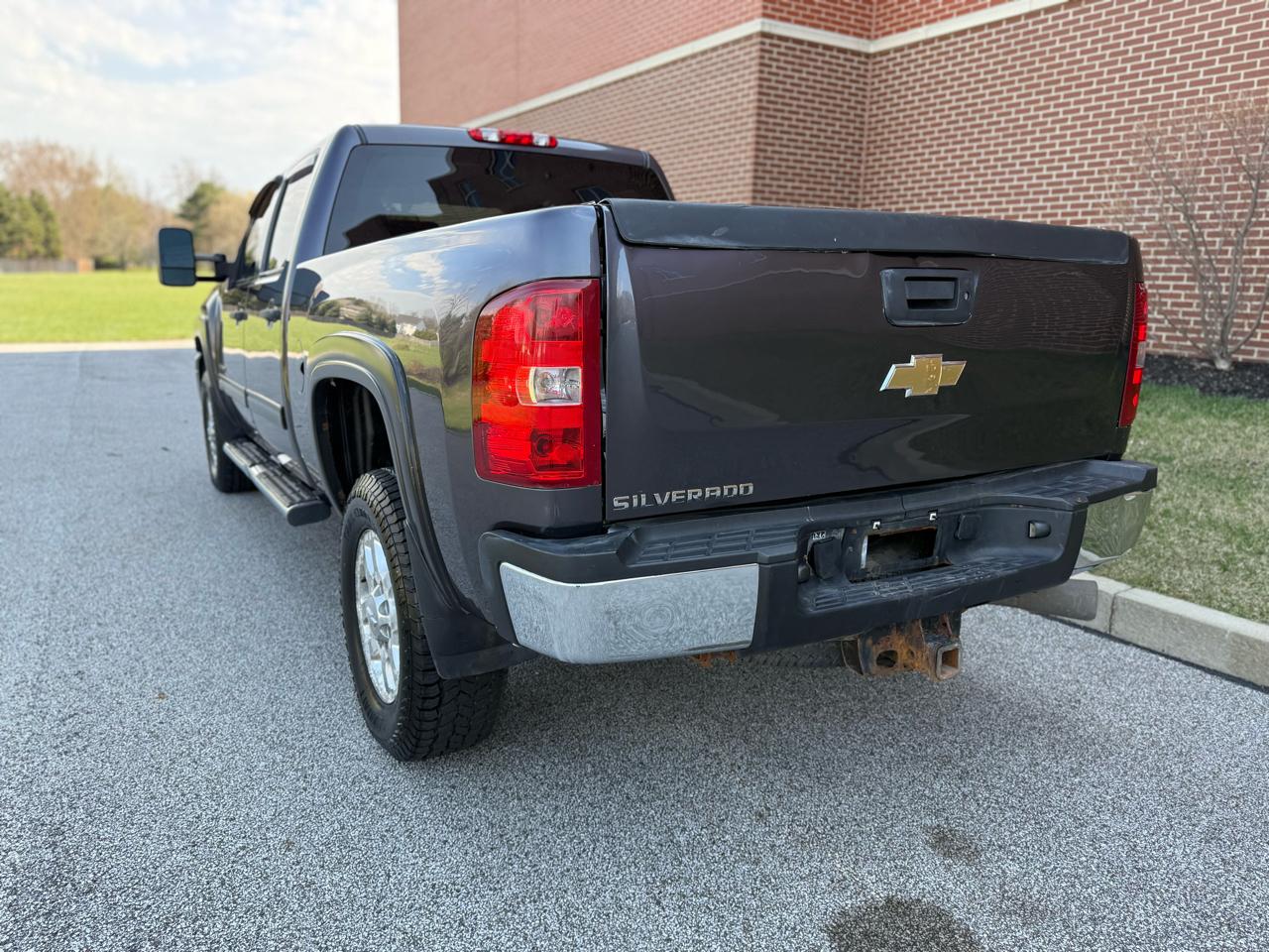 Chevrolet Silverado 2500HD  2011