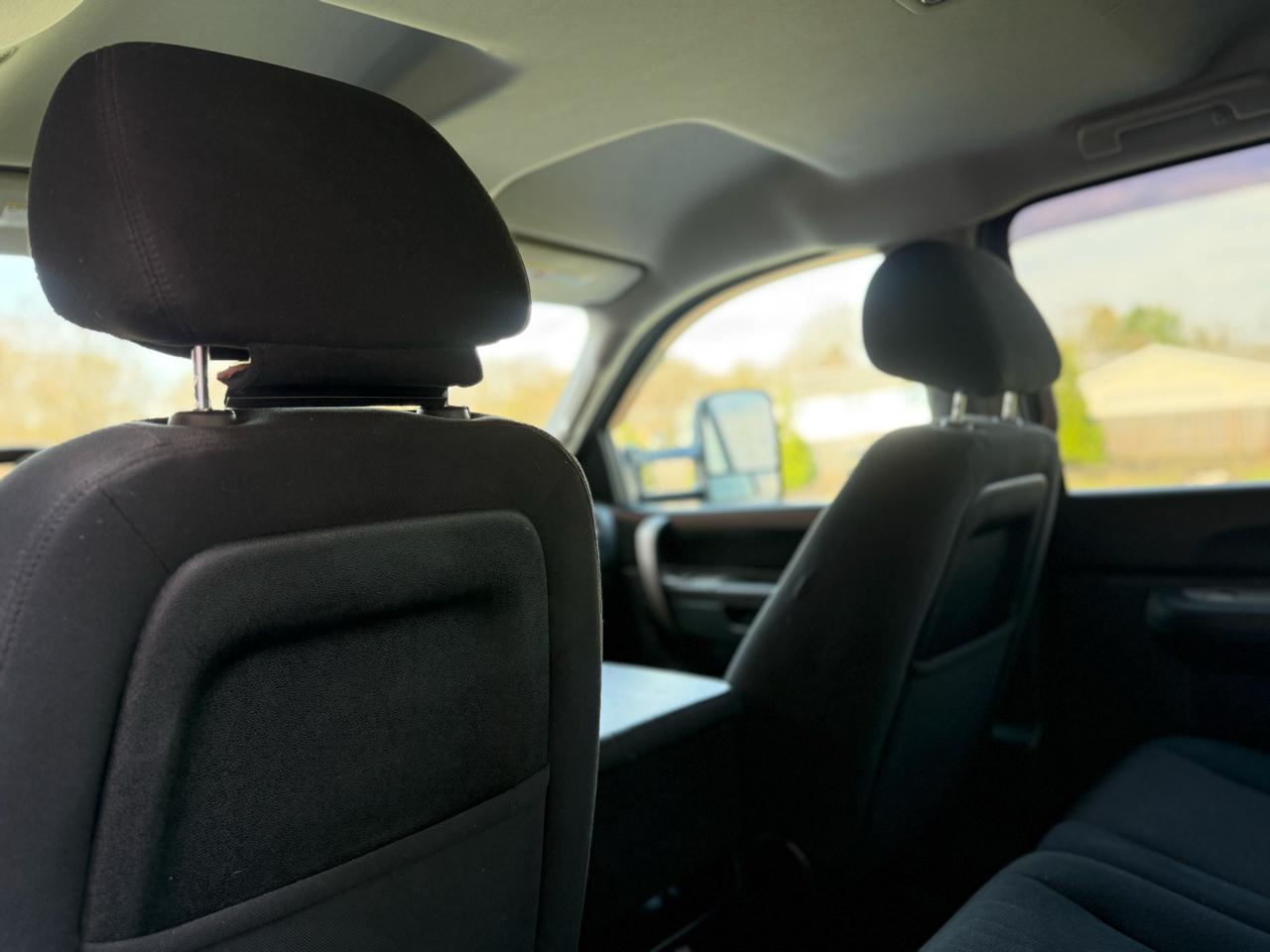 Chevrolet Silverado 2500HD  2011