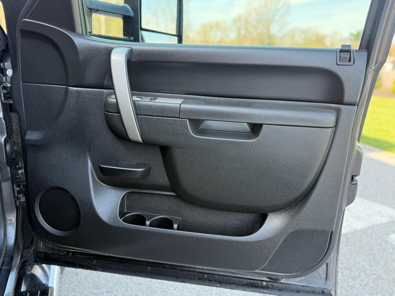 Chevrolet Silverado 2500HD  2011