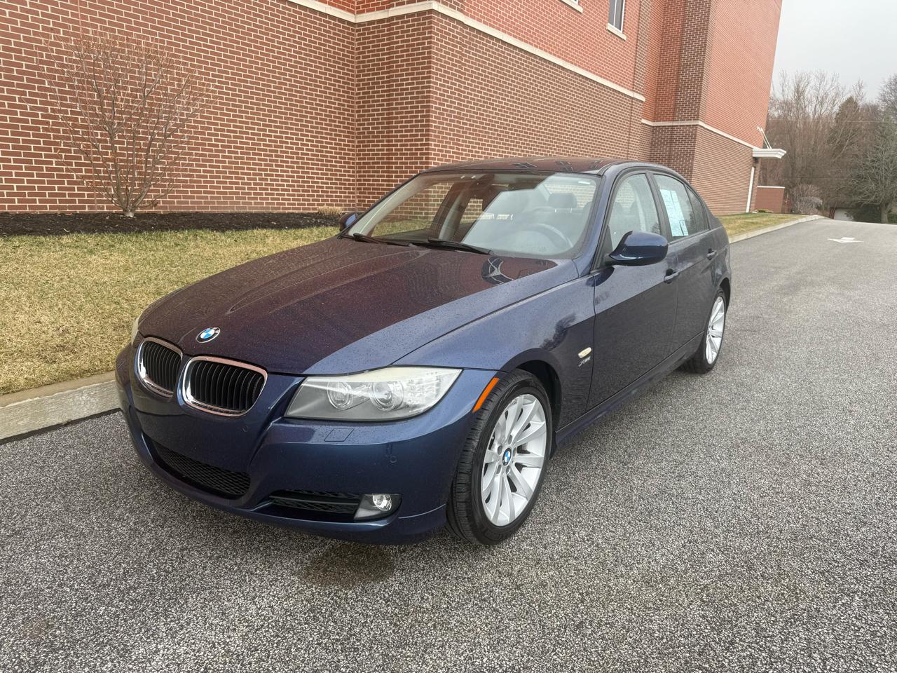 2011 BMW 3 Series 328i xDrive Sedan AWD