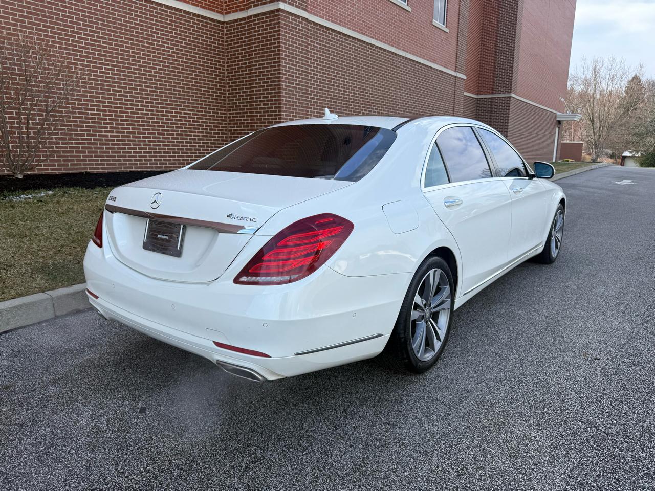 Mercedes-Benz S-Class  2015