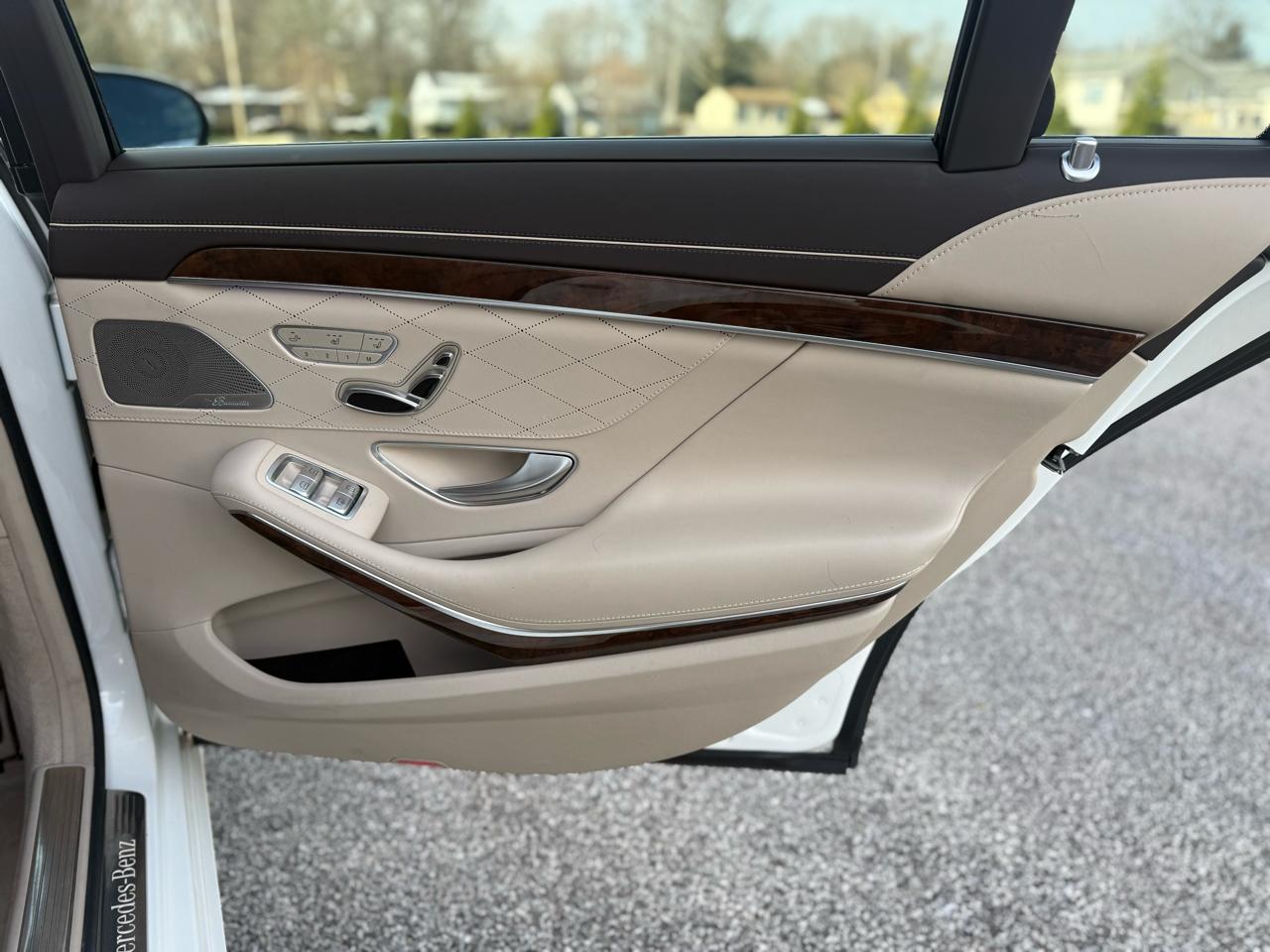 Mercedes-Benz S-Class  2015