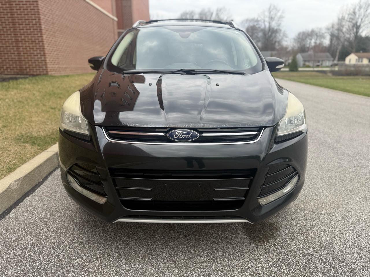 Ford Escape  2014