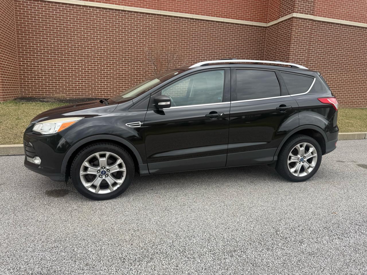 Ford Escape  2014