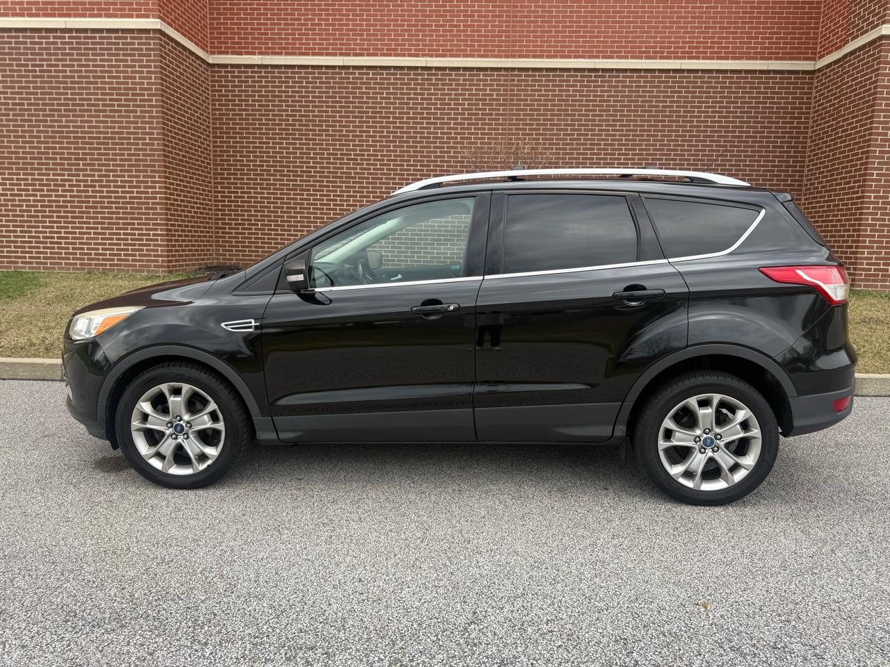 Ford Escape  2014