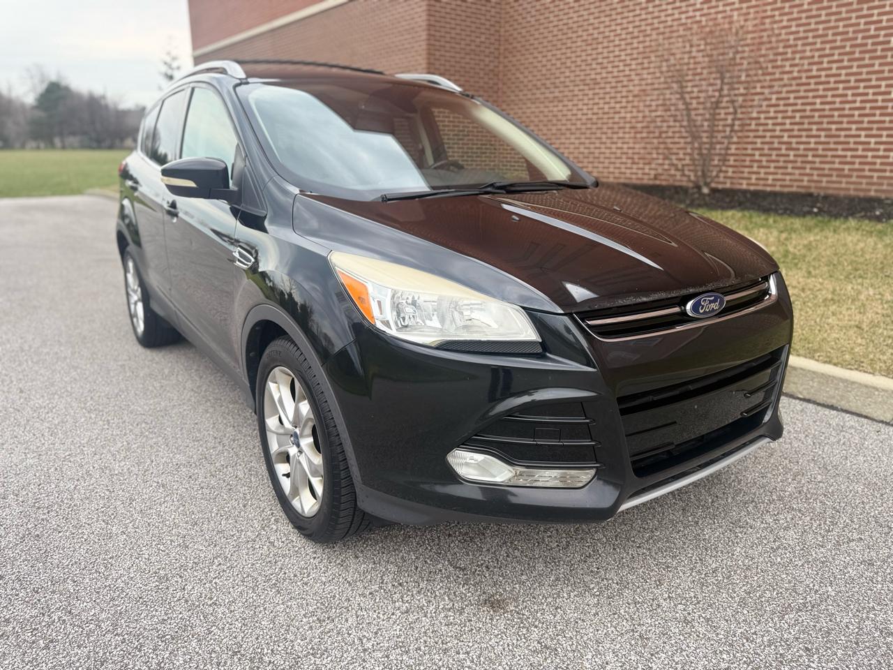 Ford Escape  2014
