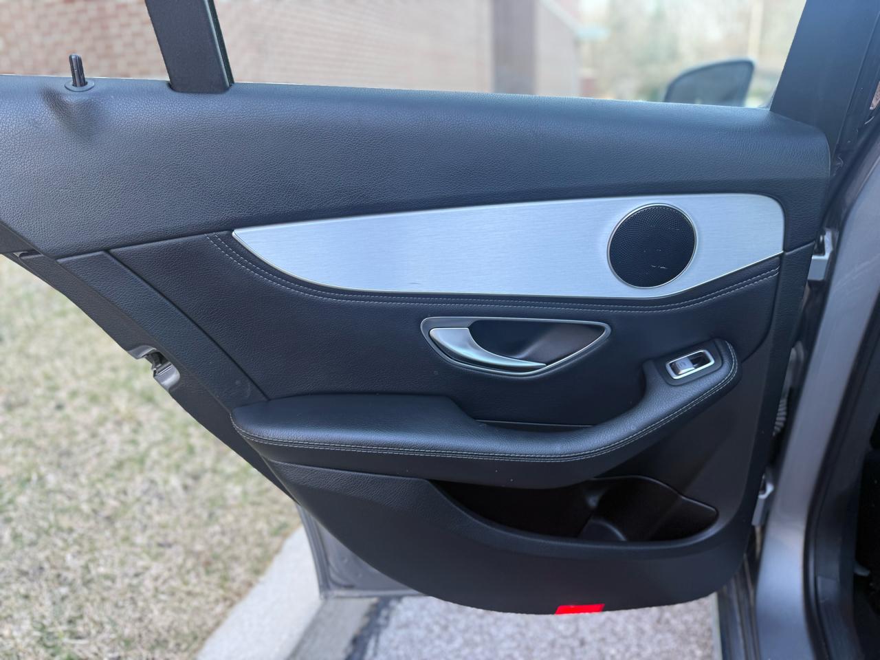 Mercedes-Benz C-Class  2015