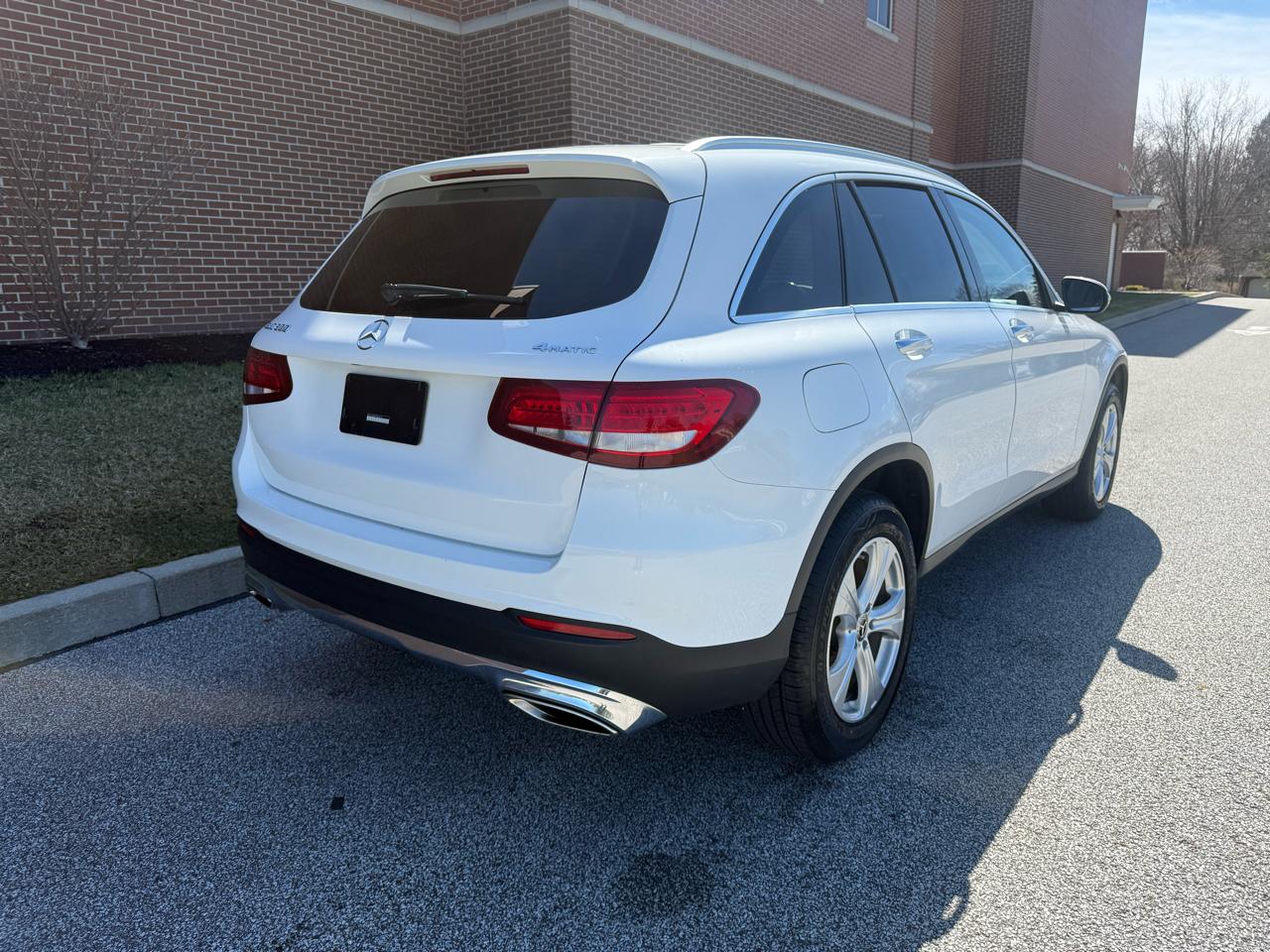 Mercedes-Benz GLC-Class  2017