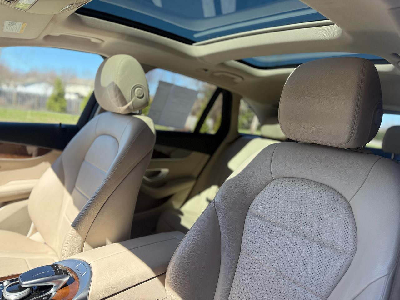 Mercedes-Benz GLC-Class  2017